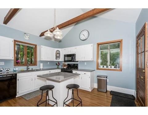 59 Winthrop St, Dedham, MA 02026 photo 5
