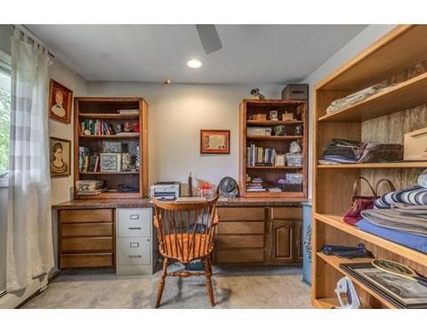 10 Brookvale Dr, Danvers, MA 01923 photo 18