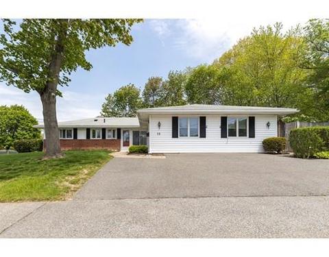10 Brookvale Dr, Danvers, MA 01923 photo 2