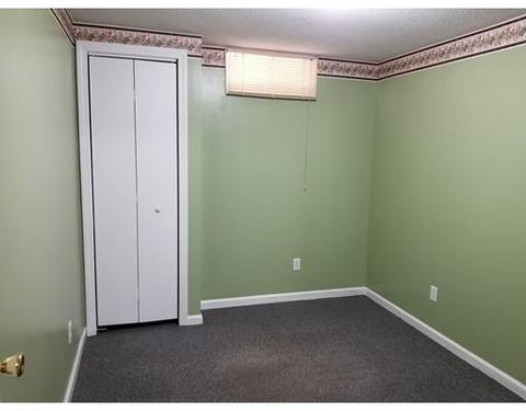 496 Cooley St, Springfield, MA 01128 photo 19