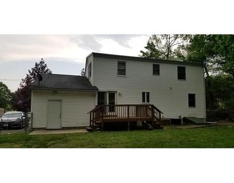 496 Cooley St, Springfield, MA 01128 photo 2