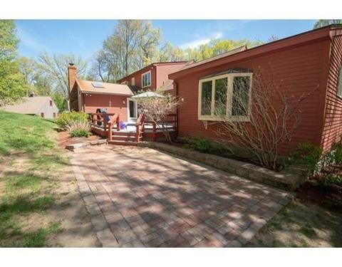 100 Maple St, Sterling, MA 01564 photo 5