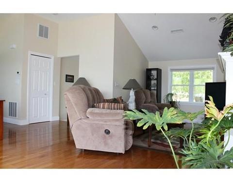 10 Fairfield St, Webster, MA 01570 photo 19