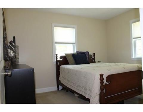10 Fairfield St, Webster, MA 01570 photo 25