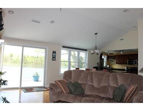 10 Fairfield St, Webster, MA 01570 photo 20