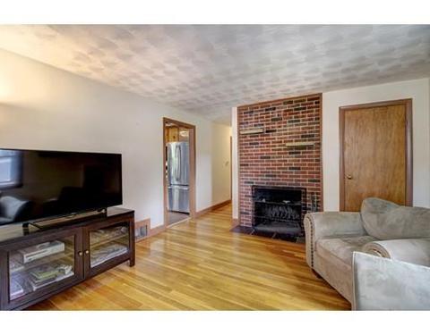 14 Ridgeway St, Dedham, MA 02026 photo 2