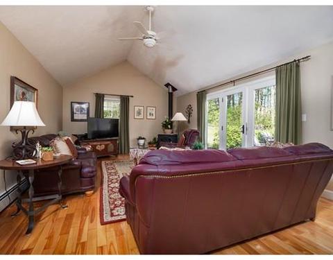 52 Baldpate Rd, Georgetown, MA 01833 photo 4