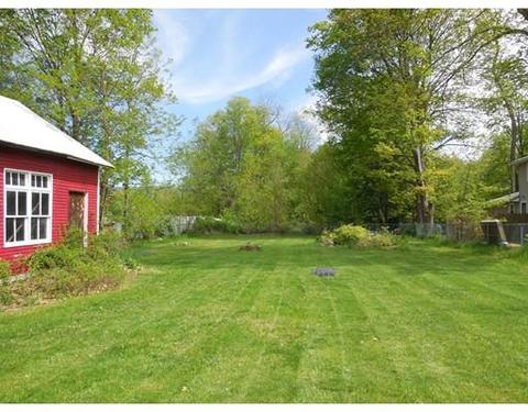 316 Main St, Easthampton, MA 01027 photo 27