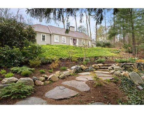 32 Cunningham Rd, Wellesley, MA 02481 photo 3