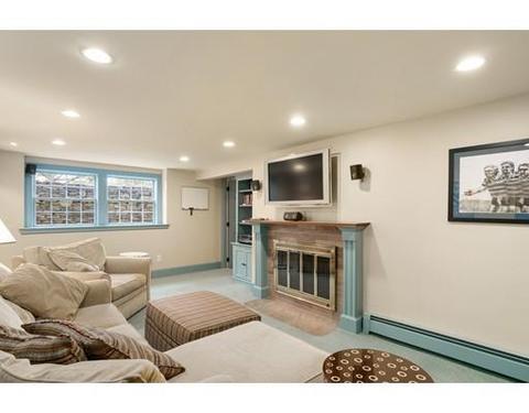 32 Cunningham Rd, Wellesley, MA 02481 photo 22