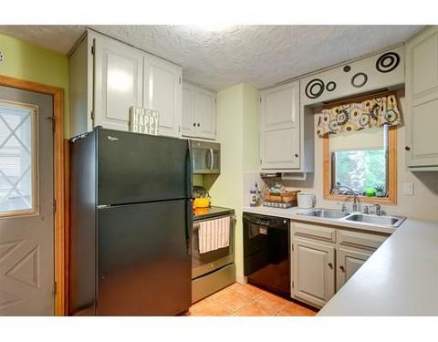 34 Fairhaven Rd, Worcester, MA 01606 photo 8