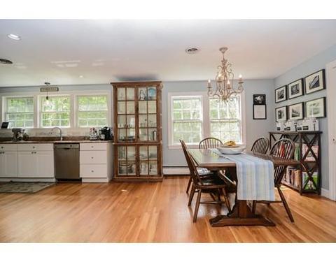 32 Harvard St, Reading, MA 01867 photo 5