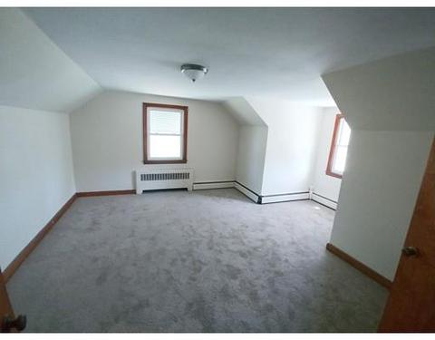16 Devonshire Rd, Springfield, MA 01109 photo 8