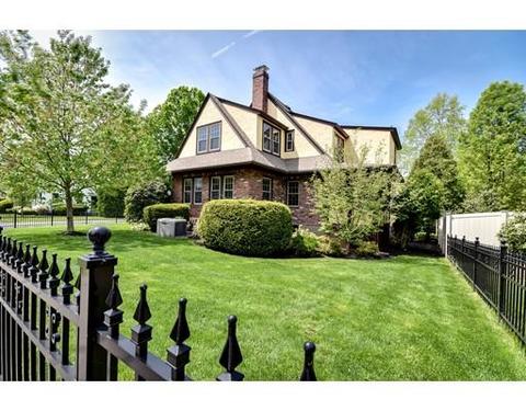 72 Beaufort Ave, Needham, MA 02492 photo 20