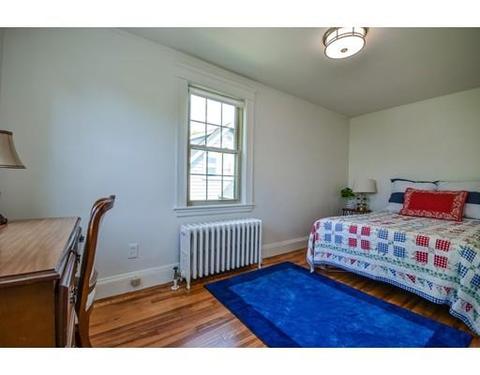 72 Beaufort Ave, Needham, MA 02492 photo 17
