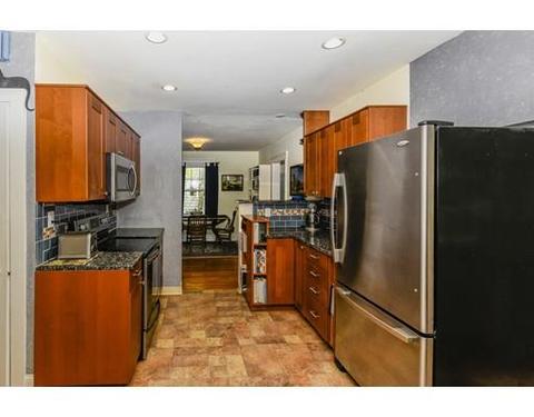 8 Reed St, Dedham, MA 02026 photo 10