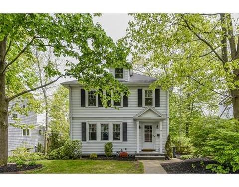 8 Reed St, Dedham, MA 02026 photo 2