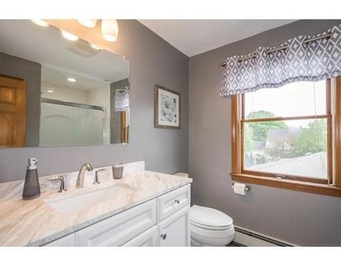 10 Phillips St, Worcester, MA 01604 photo 17