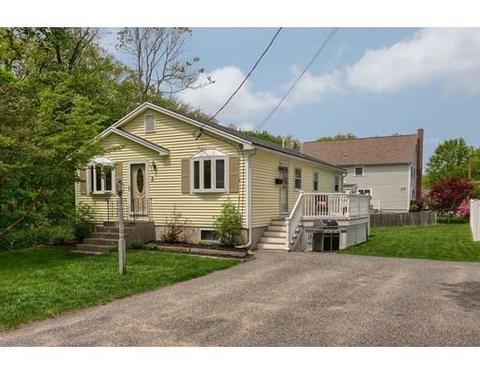 2 D St, Reading, MA 01867 photo 2