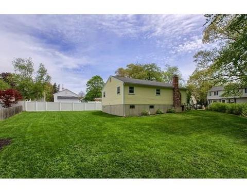 2 D St, Reading, MA 01867 photo 26