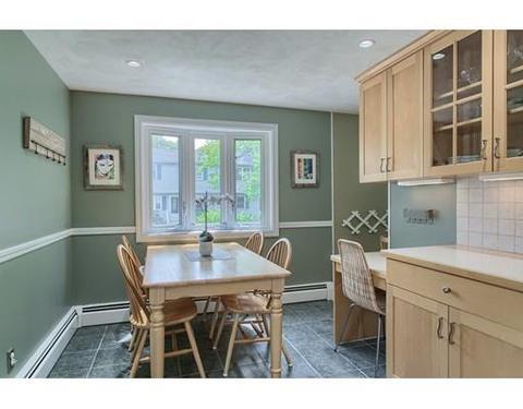 2 D St, Reading, MA 01867 photo 11