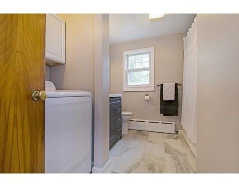 33 Bauer St, Worcester, MA 01603 photo 19