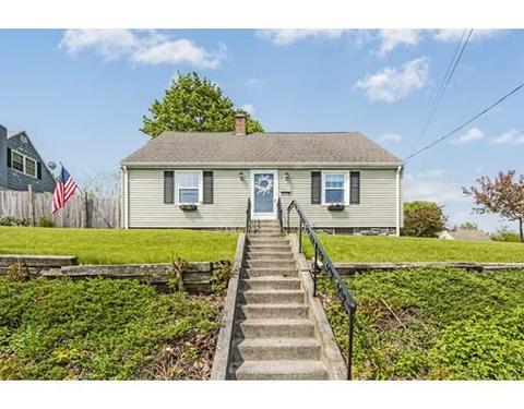 33 Bauer St, Worcester, MA 01603 photo 2