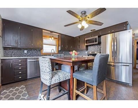 33 Bauer St, Worcester, MA 01603 photo 6
