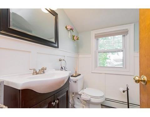 33 Bauer St, Worcester, MA 01603 photo 30