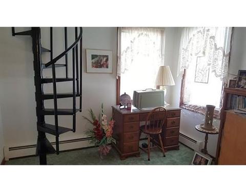 4 Ridge St, Worcester, MA 01604 photo 18