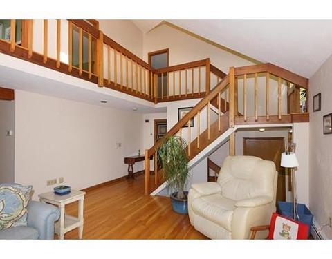235 North St, Upton, MA 01568 photo 12