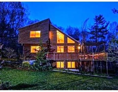 235 North St, Upton, MA 01568 photo 1