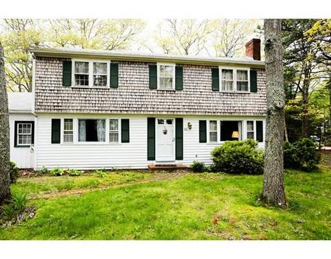 105 Old Strawberry Hill Rd, Barnstable, MA 02601 photo 1