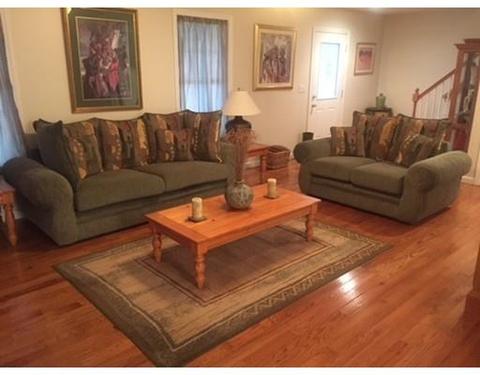 117 Gresham St, Springfield, MA 01119 photo 4