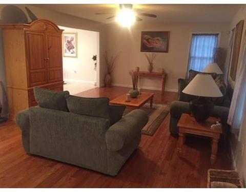 117 Gresham St, Springfield, MA 01119 photo 7