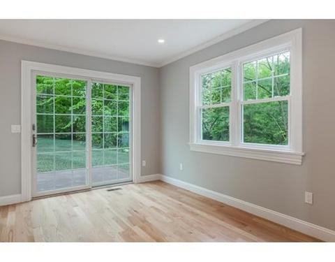 14 Winter St, Maynard, MA 01754 photo 9