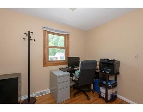 84 Eaton St, Reading, MA 01867 photo 18