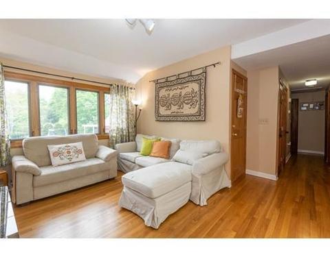 84 Eaton St, Reading, MA 01867 photo 5