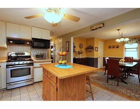 34 Argyle Rd, Dedham, MA 02026 photo 9