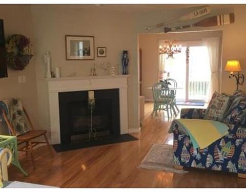 35 Collins St #44, Danvers, MA 01923 photo 2