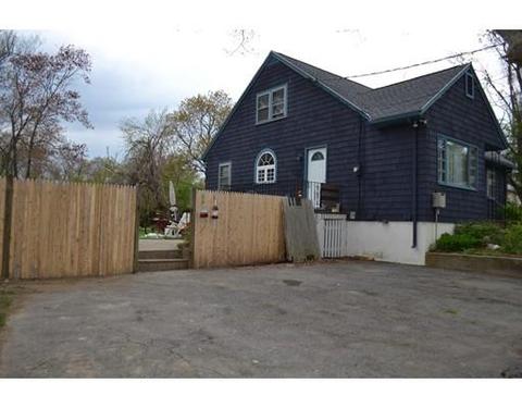 4 Sunset Hill Rd, Gloucester, MA 01930 photo 4