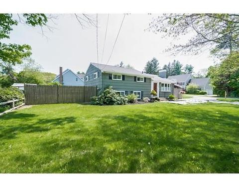150 Farm St, Millis, MA 02054 photo 2