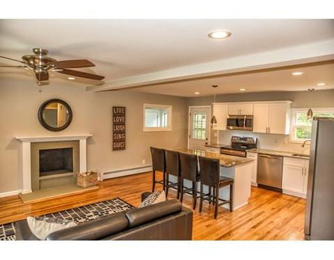 76 Emmet St, Springfield, MA 01119 photo 11