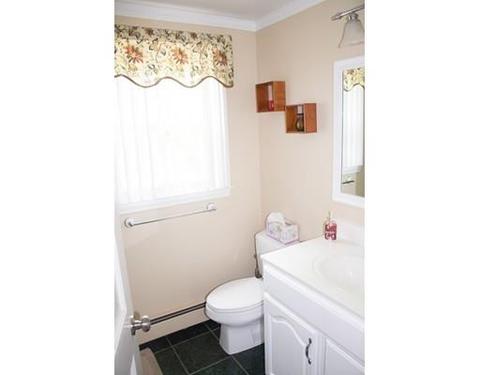 2 Juniper Rd, Franklin, MA 02038 photo 17
