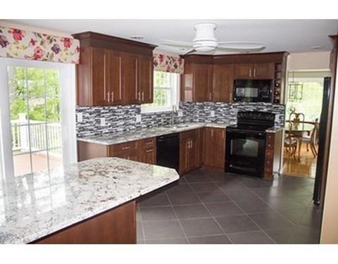 2 Juniper Rd, Franklin, MA 02038 photo 4