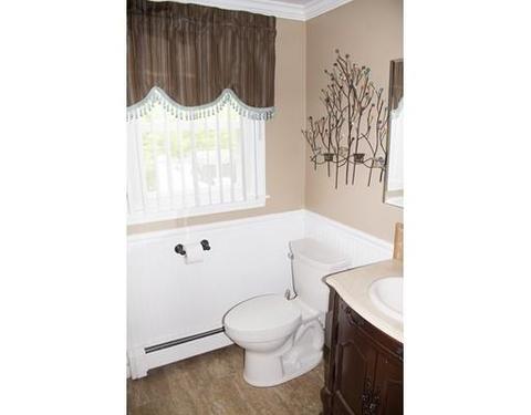 2 Juniper Rd, Franklin, MA 02038 photo 18