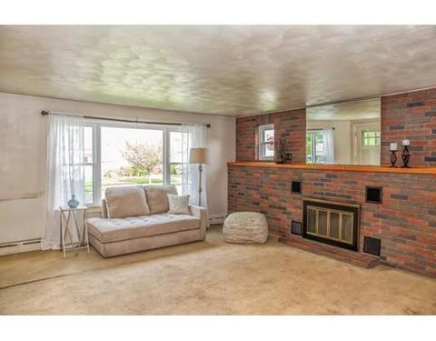111 Ashbrook St, Springfield, MA 01118 photo 9