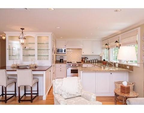 9 Thackeray Rd, Wellesley, MA 02481 photo 9