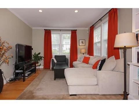 7 Spring Valley Rd, Natick, MA 01760 photo 2