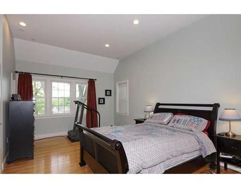 7 Spring Valley Rd, Natick, MA 01760 photo 17